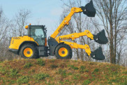 Sollevatori telescopici articolati - AGRI PIVOT T80