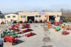 macchine e attrezzature agricole