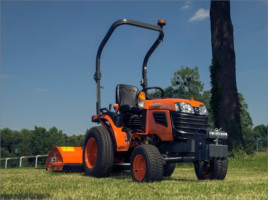 TRATTORI COMPATTI KUBOTA - B1121