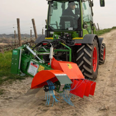 Diserbatrice meccanica
